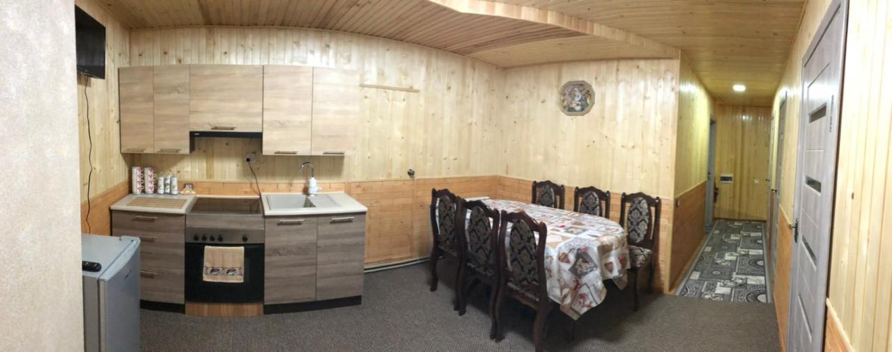 Карпатська Ніч Hotell Plave Eksteriør bilde